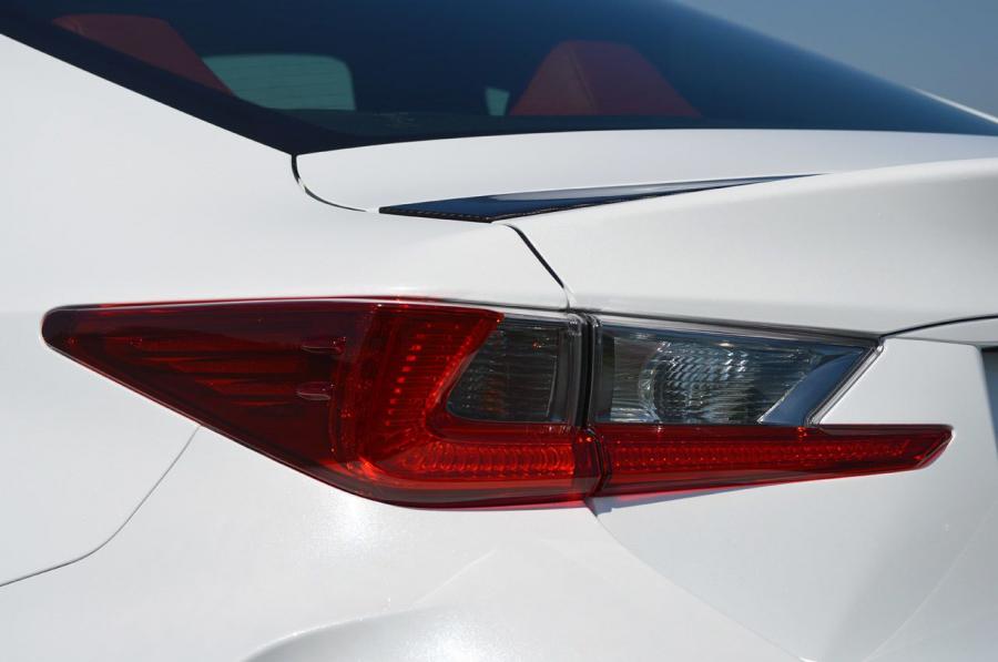 Детали экстерьера Lexus RC F 2014 года  (NA) (фото 68 из 200)